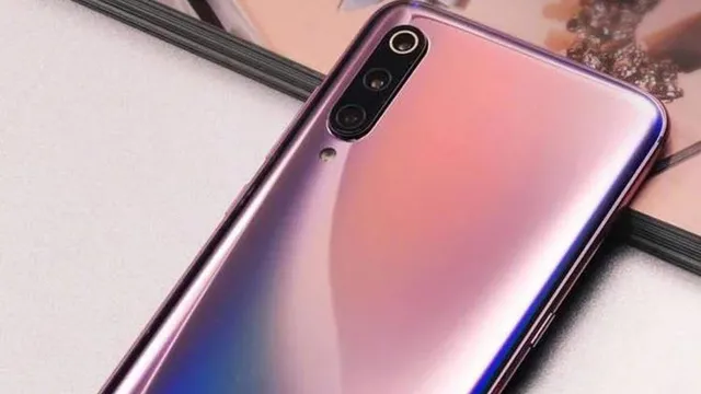 Huawei Mate 20X 5G'nin özellikleri ve fiyatı nedir - Xiaomi yeni üstten açılan kameralı telefon hangisi?-20