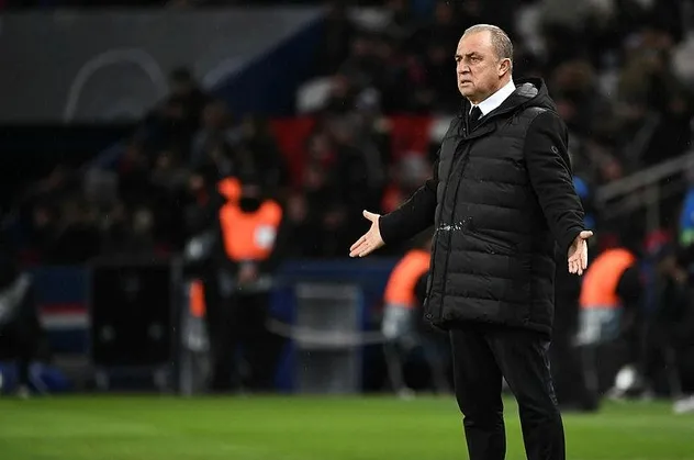 Tükeniş! Real’den 6 yiyen Galatasaray PSG’ye de 5 golle boyun eğdi, Avrupa’ya veda etti...