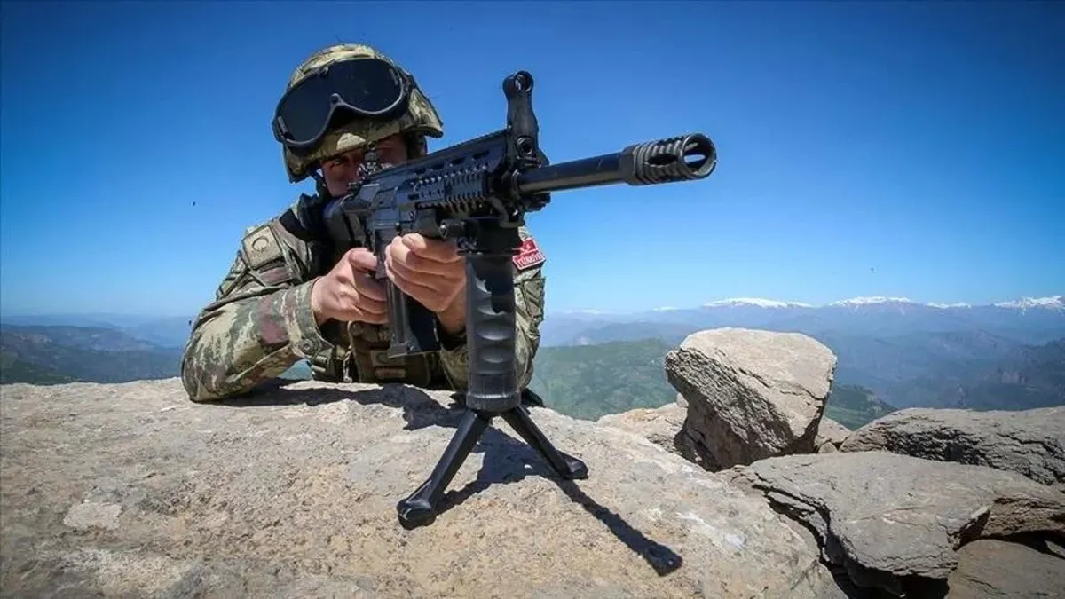 MSB açıkladı: Fırat Kalkanı bölgesinde 5 PKK/YPG’li terörist etkisiz hale getirildi