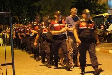 İkinci el araç sahiplerini dolandıran şüphelilere gözaltı