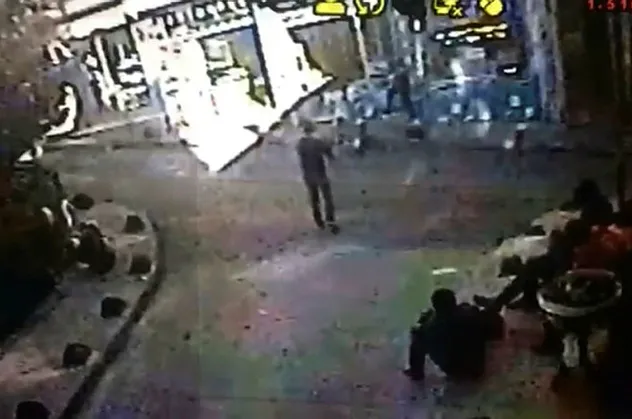 İstanbul'da pompalı dehşeti! Herkesin gözü önünde ateş açtı