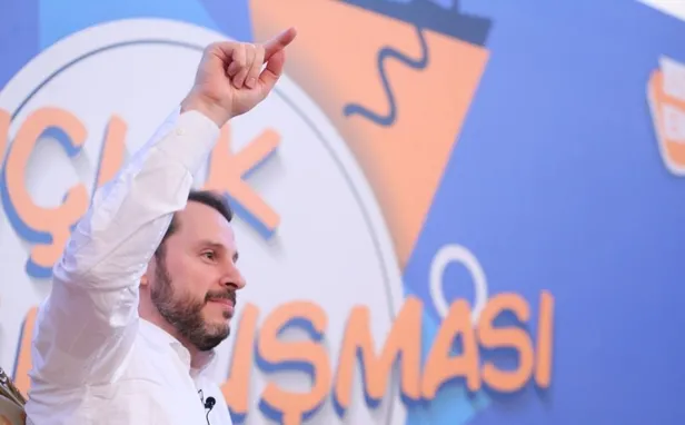 Bakan Albayrak gençlerle buluştu-4