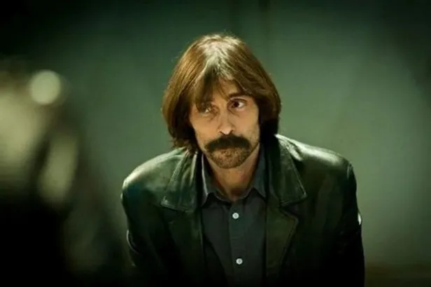 behzat-c-yeni-sezon-ne-zaman-hangi-kanalda-platformda-erdal-besikcioglu-duyurdu-behzat-c-cekic-ve-gul-yeni-sez-1667978795029.jpeg Erdal Beşikçioğlu duyurdu! BEHZAT Ç yeni sezon ne zaman, hangi kanalda platformda? Behzat Ç: Çekiç ve Gül yeni sezon oyuncuları kimler?-4