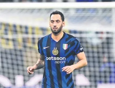 Hakan ilk kez penaltı kaçırdı