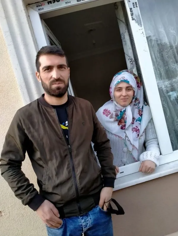 esi-haticeyi-oldurup-pkkya-katilmak-isteyen-saniga-agirlastirilmis-muebbet-1665493610104.jpg Eşi Hatice'yi öldürüp PKK’ya katılmak isteyen sanığa ağırlaştırılmış müebbet-4