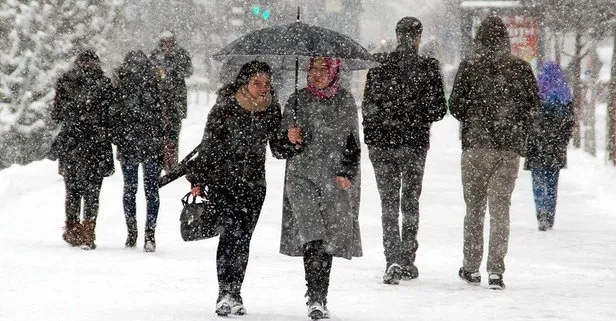 HAVA DURUMU | İstanbul’a kar yağacak mı? Meteoroloji yeni raporu yayımladı! O bölgelerde yaşayanlar dikkat