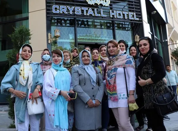 Akın akın geliyor: Van'a 1 ayda 18 bin turist geldi, ekonomiye 100 milyon TL katkı sağladı-6