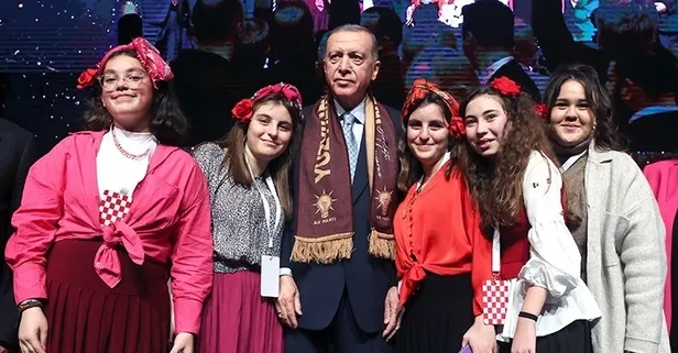 Başkan Erdoğan Roman vatandaşlar için imzaladı II. Aşama Eylem Planı yayımlandı