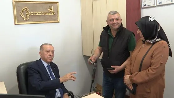 Başkan Erdoğan akaryakıt istasyonu çalışanlarını ziyaret etti! Bıraktım diyeceksin ve bırakacaksın