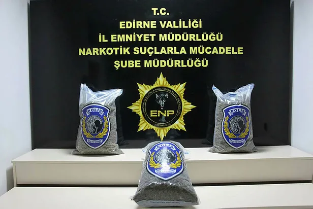 Kapıkule'de uyuşturucu operasyonu: 3 gözaltı-1