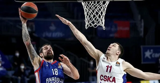 EuroLeague’de farklı galibiyet! Anadolu Efes 100-70 CSKA Moskova | MAÇ SONUCU