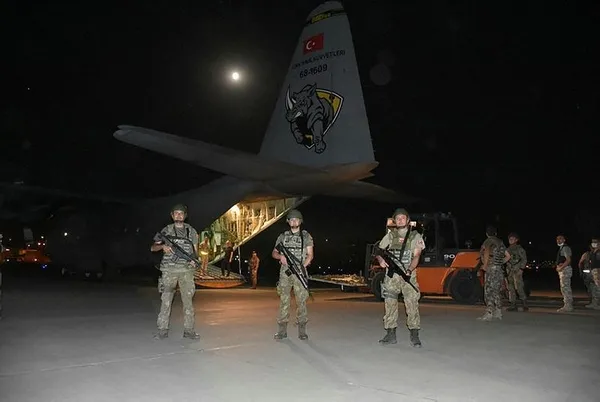son-dakika-msb-acikladi-afganistanda-gorevli-turk-askerleri-yurda-donuyor-1629920576810.jpg SON DAKİKA! MSB açıkladı: Afganistan'da görevli Türk askerleri yurda dönüyor-1