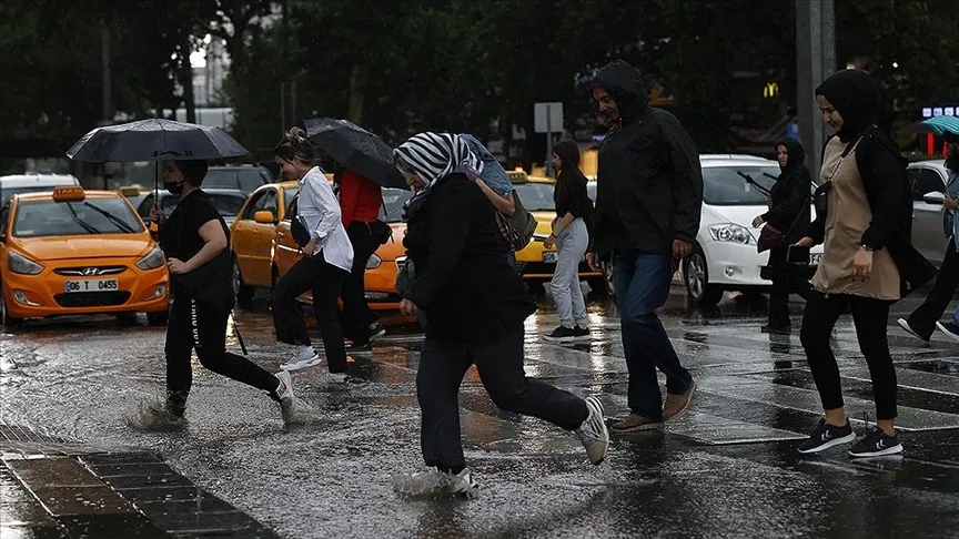 nisan-biterken-kis-kapiyi-caldi-81-ilde-hava-buz-kesecek-1-6-mayis-hava-durumu-1777535617933.jpg Nisan biterken kış kapıyı çaldı: 81 ilde hava buz kesecek! 1-6 Mayıs hava durumu-12