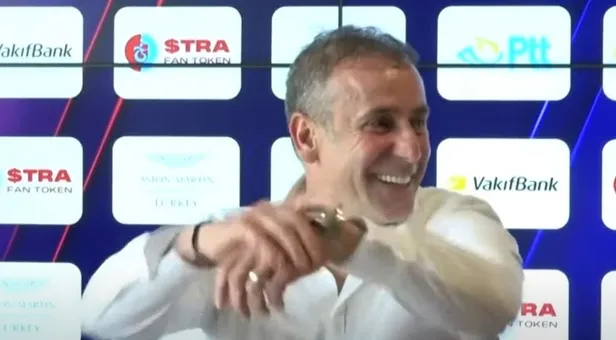 Trabzonspor Teknik Direktörü Abdullah Avcı'dan flaş transfer açıklaması-7