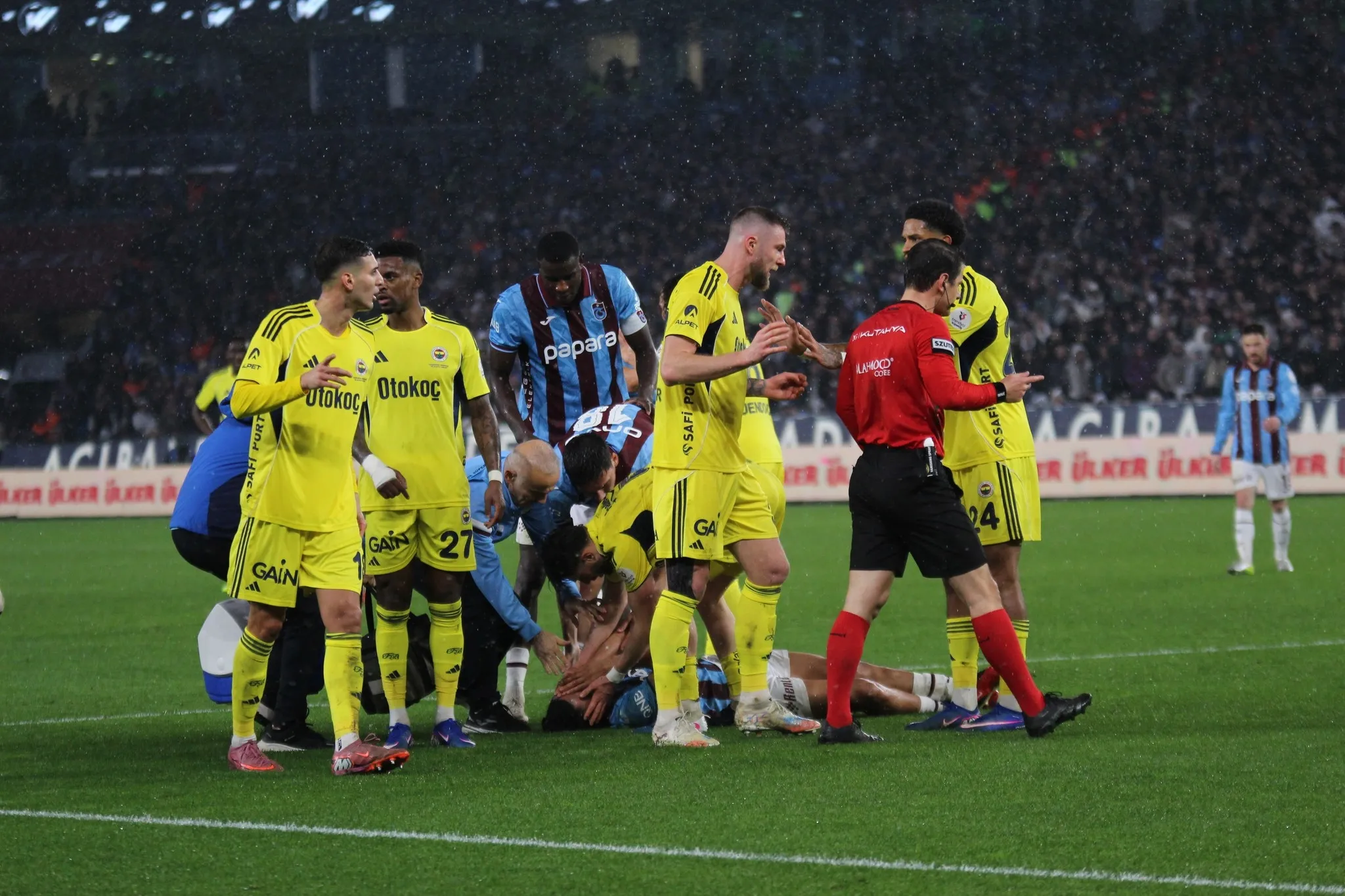 Spor yazarları Trabzonspor-Fenerbahçe maçını değerlendirdi - 12