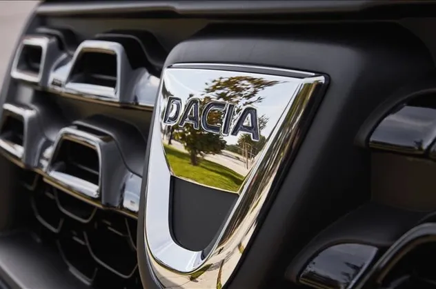 Otomobil alacaklara fırsat: 2015 Dacia Duster 1.5 dCi Laureate icradan satılığa çıkartıldı!