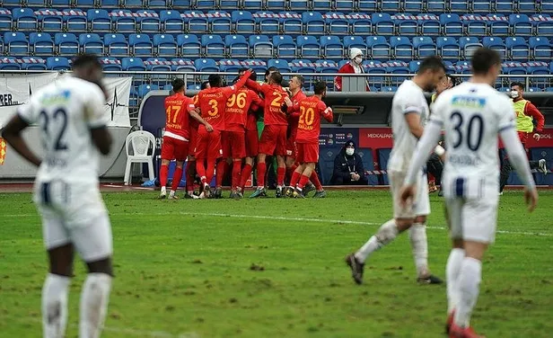 Kasımpaşa'ya uzatmalarda 'Demirok'! Kasımpaşa 0-1 Kayserispor | MAÇ ÖZETİ-6