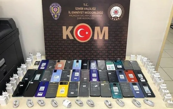 izmirde-6-milyon-liralik-kacak-urun-ele-gecirildi-1620064526247.jpeg İzmir'de 6 milyon 48 bin 680 TL'lik kaçak ürün ele geçirildi-1