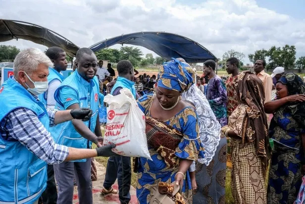Türkiye Diyanet Vakfı tüm dünyada kurban eti dağıttı! Kardeşlik köprüsü-4