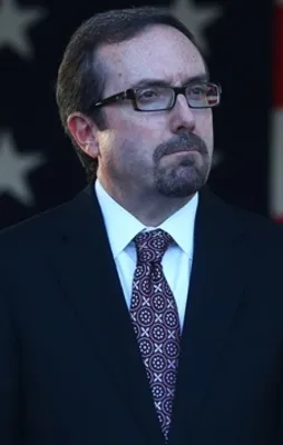 John Bass için gitme vakti geldi
