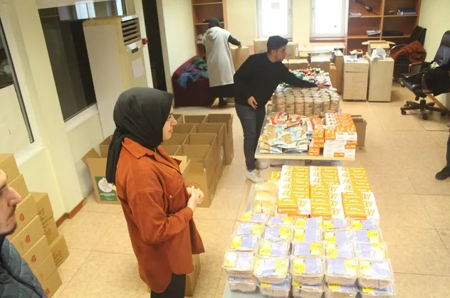Gençlik ve Spor Bakanlığı'ndan çölyaklı öğrenciler için glutensiz ürün desteği! Yurtlara gönderildi