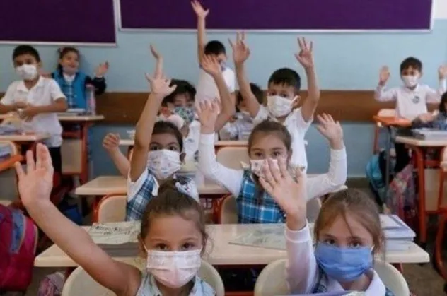Okullarda ikinci ara tatil hangi tarihte olacak, okullar ne zaman kapanacak? 15 tatil ne zaman? Sömestr tatili hangi tarihte?