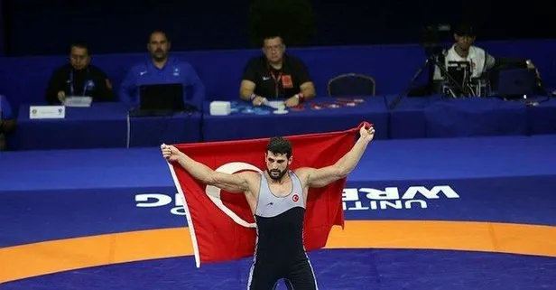 Başkan Erdoğan, şampiyon güreşçiyi kutladı