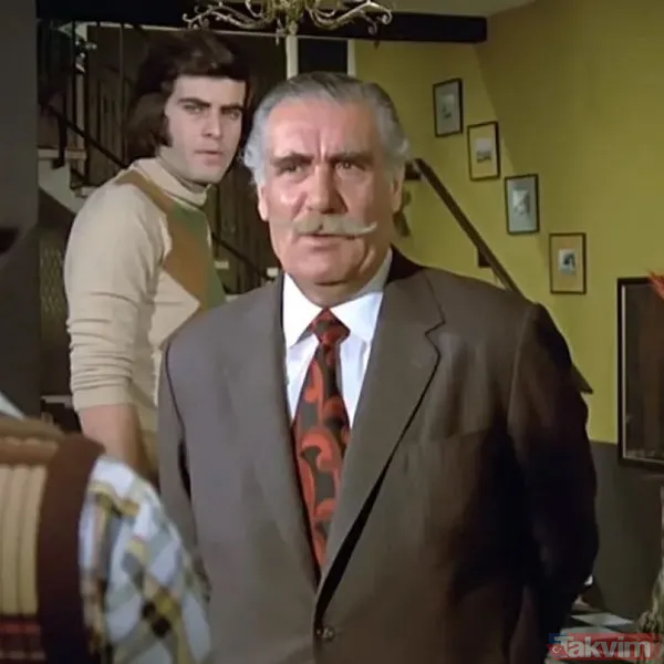 50 yıllık sanat hayatı 500’e yakın film! Yeşilçam’ın pala bıyıklısı Hulusi Kentmen’in gerçek mesleği şaşırttı! Meğer oyunculuktan önce... - 9