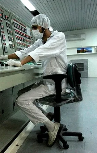 İran'dan AB'ye uranyum tepkisi