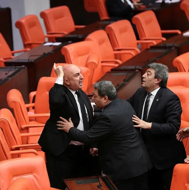 Son dakika: Başkan Erdoğan'a hakaret eden Engin Özkoç hakkında 3 ayrı fezleke-1