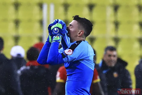 Fenerbahçe'nin Kayserispor'a elenmesi sonrası spor yazarlarından Berisha'ya sert sözler: 1 kişi eksik oynattı! - 8
