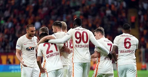 Galatasaray’a Marsilya maçı öncesi çifte müjde! Kamp kafilesi belli oldu
