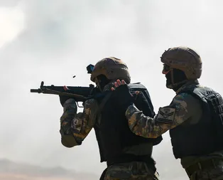 Son dakika: Eylem hazırlığındaki 3 PKKlı terörist etkisiz hale getirildi