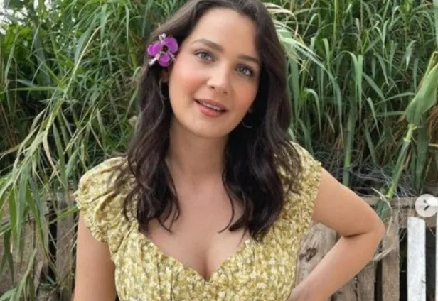 kendisinden-22-yas-buyuk-sevgilisi-icin-ailesinden-veto-yemisti-gonul-daginin-mulayim-dileki-gulsim-ali-yurt-disi-yolcusu-1639171564894.jpg Kendisinden 22 yaş büyük sevgilisi için ailesinden veto yemişti... Gönül Dağı'nın mülayim Dilek'i Gülsim Ali yurt dışı yolcusu!-5