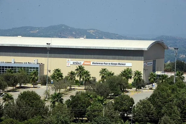 SON DAKİKA: CHP’nin 'sahra hastanesi' yalanında büyük skandal: Güzellik fuarı açılıyor-2