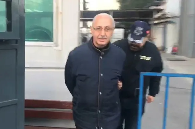 Son dakika: FETÖ'nün kilit ismi Yusuf Bekmezci hakim karşısında! Çarpıcı ifade: Erdoğan'ı attan düşürmek için...