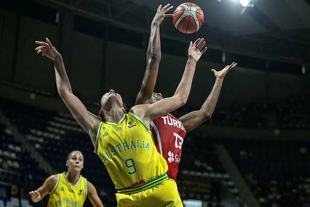 A Milli Kadın Basketbol Takımı Avustralya'ya mağlup oldu-4