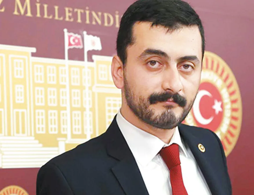 Eren Erdem İmamoğlu yandaşlarından linç yedi