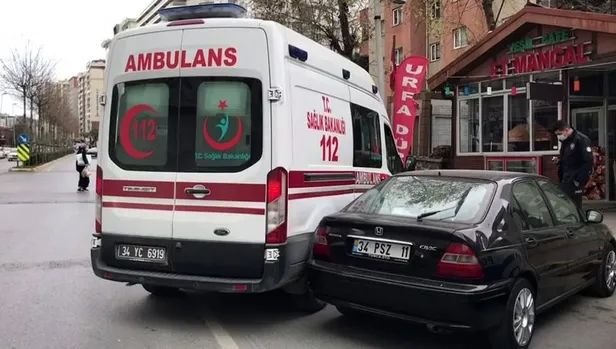 İstanbul'da kan donduran olay! Yeni doğan bebeği parka bıraktılar-3