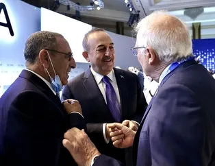 Bakan Çavuşoğlu’ndan peş peşe kritik temaslar