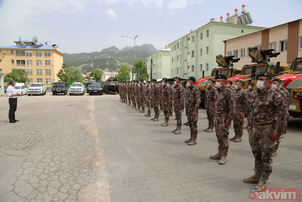 Tunceli'de Polis Özel Harekat timleri dualarla Suriye'ye uğurlandı - 9