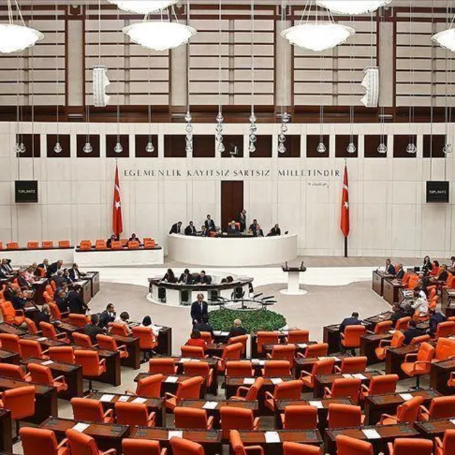 Emekli ve memurların gözü ek zam gelişmesindeydi! Resmi Gazetede yayımlandı