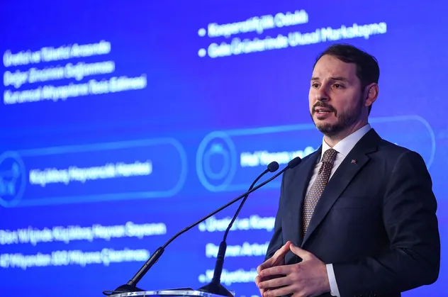 Bakan Albayrak'tan Muhammed Mursi'ye başsağlığı mesajı