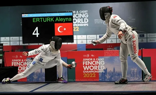 milli-eskrimci-aleyna-erturkten-buyuk-basari-gencler-ve-yildizlar-dunya-sampiyonasinda-altin-madalya-1649517204128.jpeg Milli eskrimci Aleyna Ertürk'ten büyük başarı: Gençler ve Yıldızlar Dünya Şampiyonası'nda altın madalya!-1