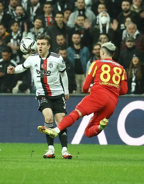 besiktas-evinde-galip-besiktas-4-2-kayserispor-mac-sonucu-ozet-1639332245246.jpeg Beşiktaş evinde galip! (Beşiktaş 4-2 Kayserispor MAÇ SONUCU ÖZET)-5
