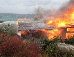 Ağaoğlu’nun villası yandı!