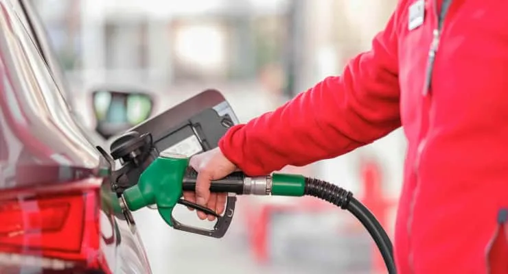 1789592625803.jpg Üç kentte motorin için yeni rakamlar: Litre fiyatları 100 liranın üzerinde-3