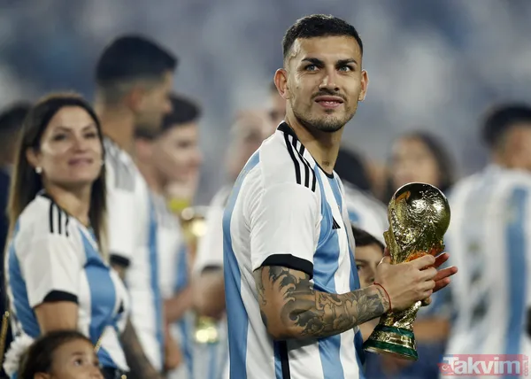 Fenerbahçe'den Galatasaray'a dev çalım! Dünya yıldızı orta saha... - 20