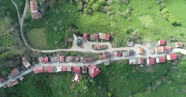 Evler ayrı gönüller bir!