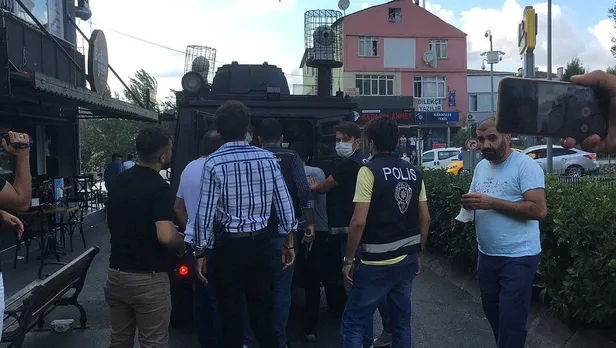 istanbul-adliyesinde-hareketli-anlar-silah-sesleri-duyuldu-1599666797551.jpeg İstanbul Adliyesi'nde hareketli anlar! Silah sesleri duyuldu-2